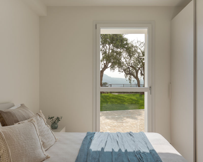 Gli Ulivi apartment at Villa Serena - bedroom view