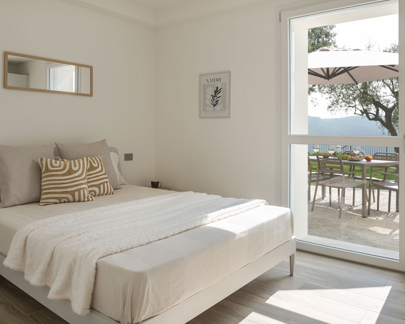 Gli Ulivi apartment at Villa Serena