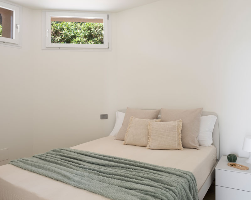 I Limoni apartment at Villa Serena - bedroom