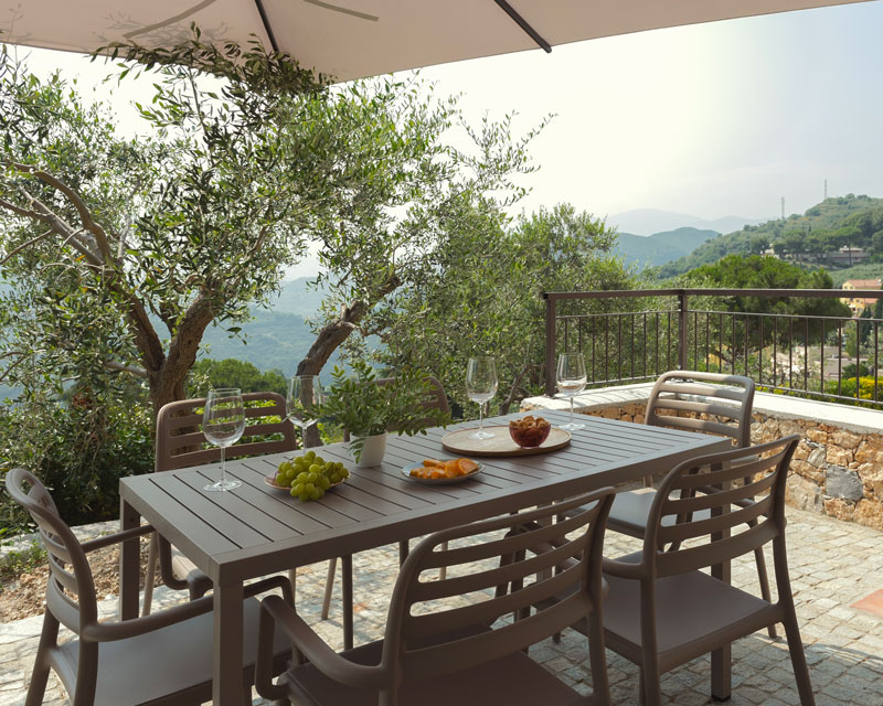 Le Palme apartment at Villa Serena - terrace